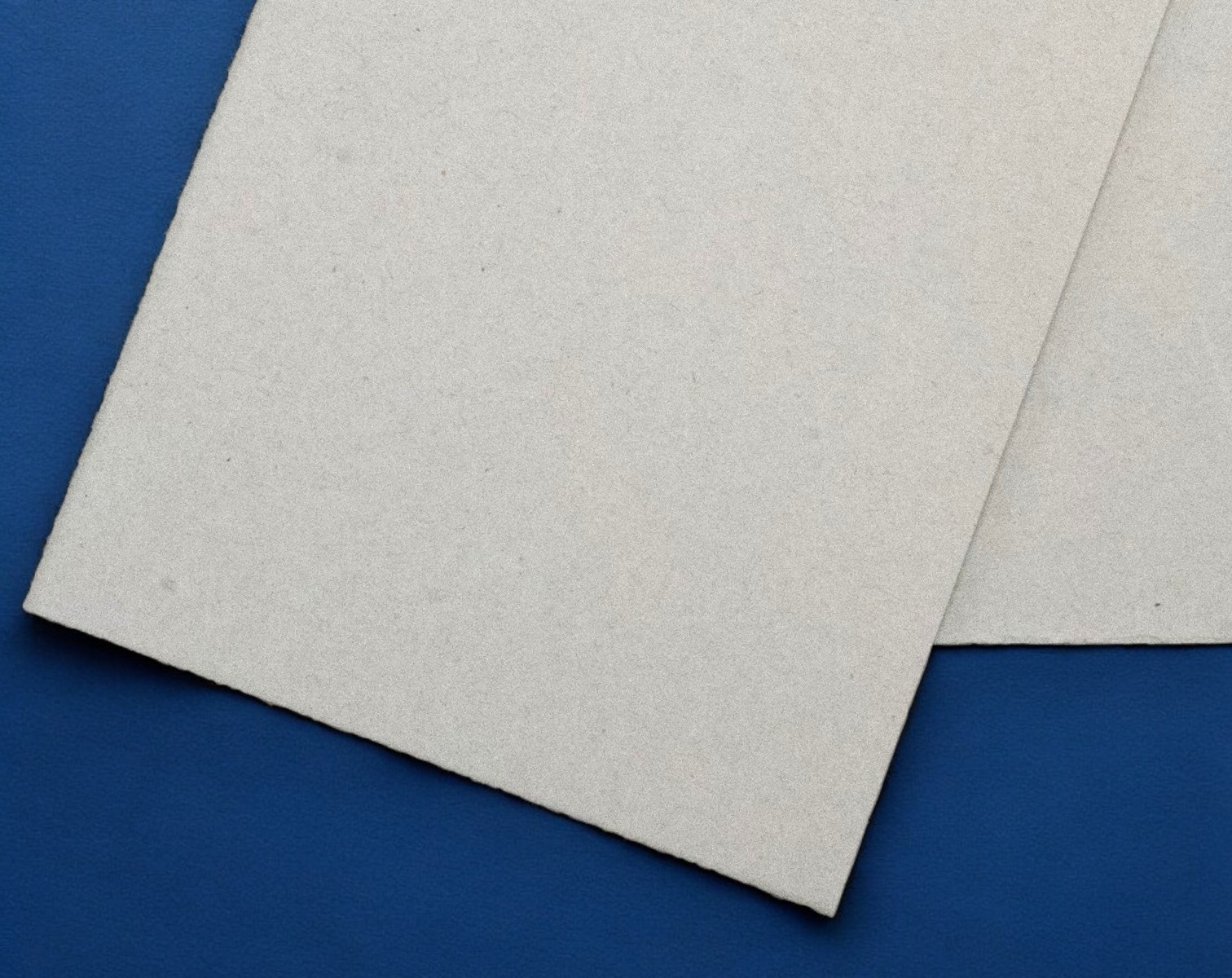 チップボール 厚さ0.72mm 両面グレー 500g/44kg 8切 4切 2切 全紙 - 板紙・厚紙 - 紙の問屋 卸の安さと品揃え【全国 ...